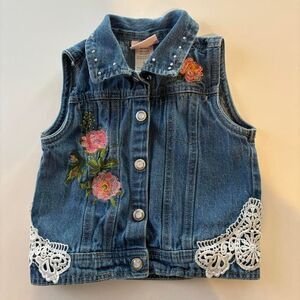 Girls Denim Vest Little Lass Emboridered Lace Floral Size 5 Country Boho